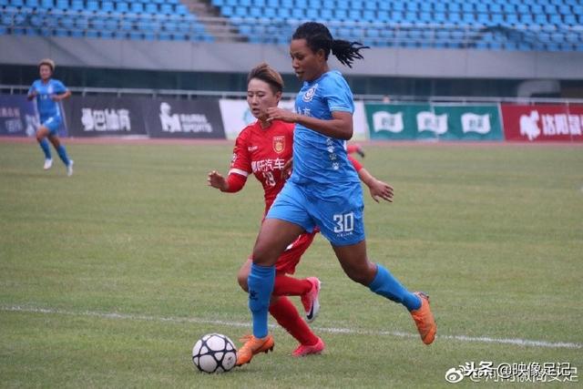 杨旭退役后专注青训，获足协主席认可成为试点
