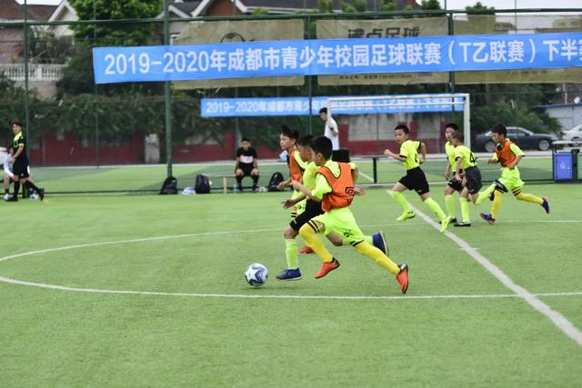 马竞向尤文报价戴维：租借并含买断选择