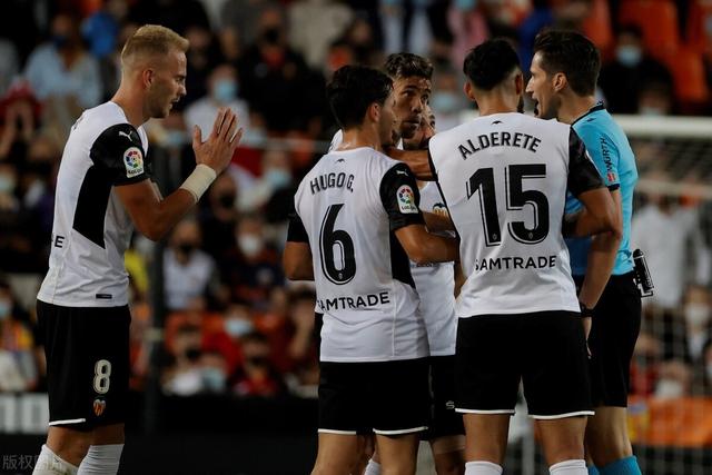 Brener：猛龙给巴恩斯顶薪，但季后赛才能定级
